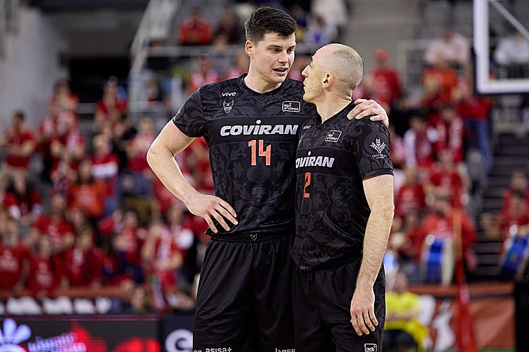 El Covirán se da una necesaria alegría para encarar la recta final del curso